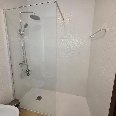 Appartement Cosy, Sunny In Boavista Avenue- Bednbike Oporto